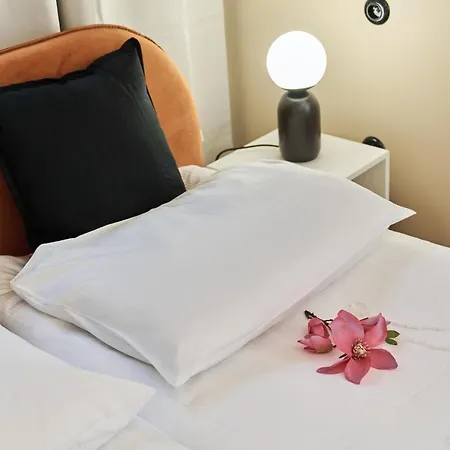 The Market Square Siedmiu Elektorow By Renters