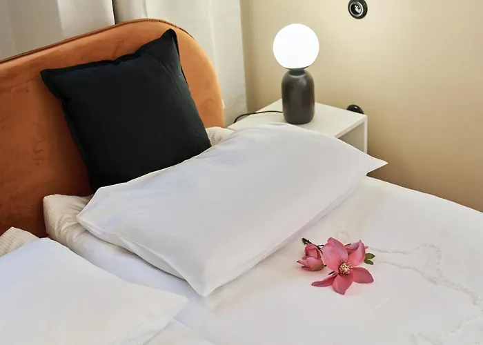 The Market Square Siedmiu Elektorow By Renters