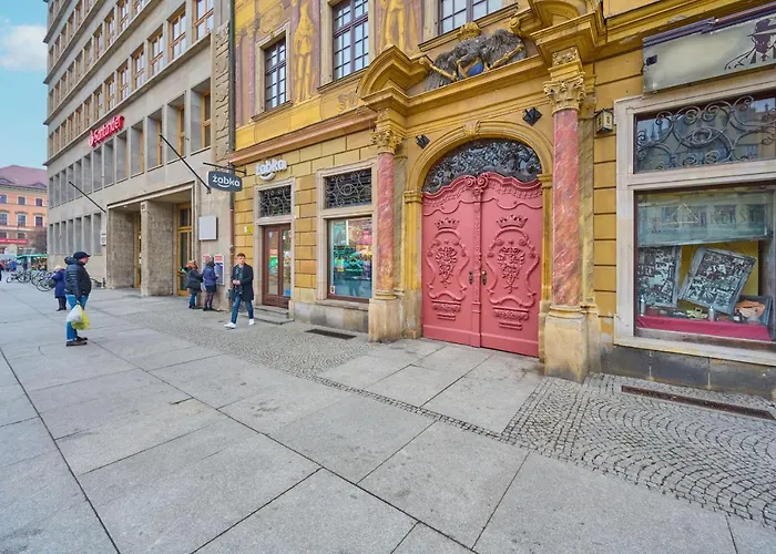 The Market Square Siedmiu Elektorow By Renters Wrocław